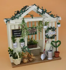 ドールハウスキット ミニチュアキット  木製　ガーデニングシリーズ ガーデンハウス