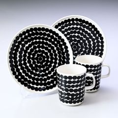 Item thumbnail for item b3e8acb5-a21e-45b0-b3ff-6ec5fde93831