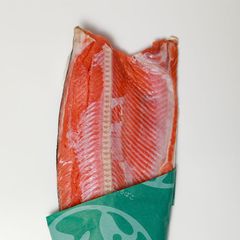 選魚職人厳選　紅鮭切身セット