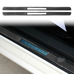 インフィニティ　G37　リアルカーボン製 　外装パネル　ドアスカッフプレート　左右2枚のサムネイル