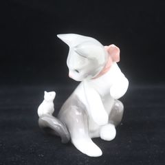 ITTUCBY3GSKS  LLADRO リヤドロ 驚いた仔猫ちゃん 5236 ネコ ねこ ネズミ ねずみ 陶器 オブジェ フィギュリン 置物 インテリア 飾り コレクション