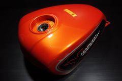 2 フューエル タンク 燃料 ガソリン ハーレー 純正 X350 B級品 訳あり 新品 未使用 #R20250714