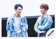 【中古】生写真(ジャニーズ) Snow Man/岩本照・渡辺翔太/横型・上半身/シングル「Secret Touch」MV＆ジャケ写オフショット/公式生写真