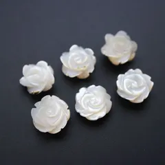 新品未使用】silver 白蝶貝 天然ホワイトシェル 彫刻薔薇ピアス 1233