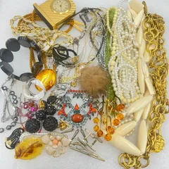 遺品整理　生前整理　アクセサリー　まとめ売り　大量　⑮