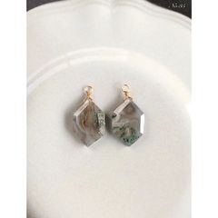 No.35モスアゲート　ランダムカット 2粒