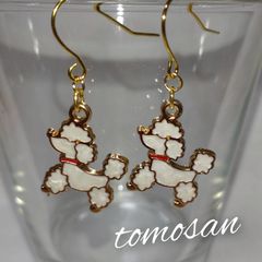 白プードルピアス(ラメ入り)イヤリング他変更可能