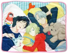 Amazon.co.jp: ユーリ on ice 描き下ろし おやすみ布団カバー 枕