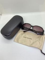 Chanel サングラス　5304-A CHANEL Chain Sunglasses 5304 Black 688719 | FASHIONPHILE