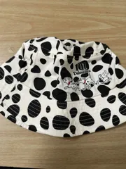 【美品】ディズニー 101匹わんちゃん バケットハット ダルメシアン柄 58cm