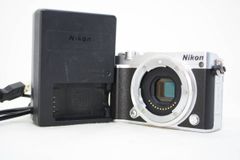 ★実用品★Nikon ニコン 1 J5 ボディ