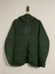 L UNIQLO(ユニクロ) ホワイト・マウンテニアリング ハイブリッド ダウン オーバーサイズ パーカー