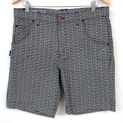 パーリーゲイツ　ドライストレッチドビーカルゼ　ショートパンツ　ペイントロゴ柄　サイズ5