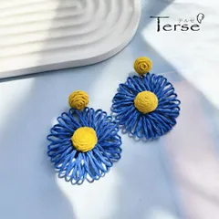 夏 大振り ピアス 草編み ブルー イエロー コントラスト リゾート感 涼しげ 編み込み 存在感 シンプル コーデ 華やか 植物繊維 ナチュラル レディース お花見 母の日 夏祭り 海 ビーチ 旅行 デート 普段使い 即購入OK 送料無料