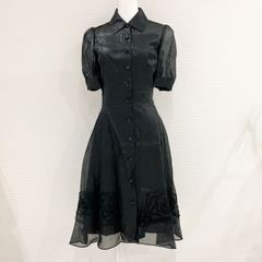 M'S GRACY エムズグレイシー・光沢生地ワンピース・袖とトップがシアー素材・裾にバラ刺繍