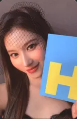 TWICE ONCE JAPAN会員 SANA ONCE UPON A TIME