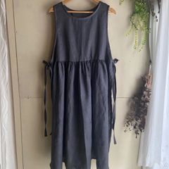 最終値下げ 早川ユミさん グレー ノースリーブ ワンピース ⑯ - メルカリ