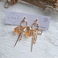 シャンパン ゴールドバー 盛りだくさん  ピアス/イヤリング
