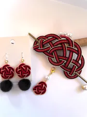 秋冬新作　水引　梅結びピアス イヤリング 松結び髪飾り マスクチャーム