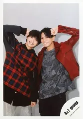 【中古】生写真(ジャニーズ) Aぇ! group/正門良規・福本大晴/膝上/「関西ジャニーズJr. LIVE 2021-2022 THE BEGINNING～狼煙～」グッズオフショット＆アーティスト写真撮影オフショット/公式生写真