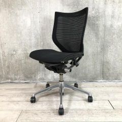 [中古]オカムラ（okamura）製 バロンメッシュチェア！[ECB]