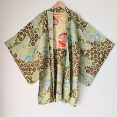 Japanese Vintage Haori Long Yellowish green Floral Pattern Kimono Gown Old-ⅽloth 長羽織 羽織 黄緑色 花柄 古布 時代布 一点物 大正浪漫 和洋折衷