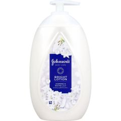 존슨 바디 케어 바이브란트 라디안스 아로마 밀크 재스민과 화이트 릴리의 향기 500mL