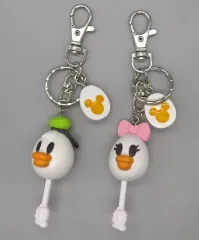【中古】キーホルダー ドナルドダック＆デイジーダック(ゆで卵) ペアキーチェーン 「ディズニー」 東京ディズニーリゾート限定