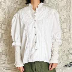 ユーロヴィンテージ チロル 袖レースデザイン レースブラウス（m235）