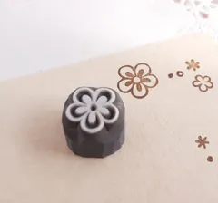 小さなはんこ　花　スタンプ　消しゴムはんこ