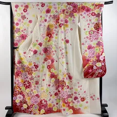 振袖 身丈168.5cm 裄丈67.5cm L 袷 牡丹 蝶 銀通し 刺繍 クリーム 正絹 逸品 【中古】