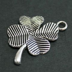 【2個パック】銀古美 クローバー チャーム [33mm×22mm] sgy-678-2p