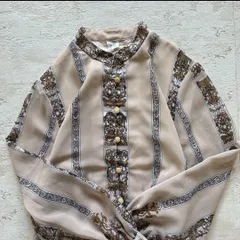 レトロ調 アンティーク柄 ワンピース マキシ丈 長袖 ベージュ系 大人可愛いb1