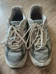 New Balance(ニューバランス) 990v5 メイド リン USA グレー ー 2E ワイド 280