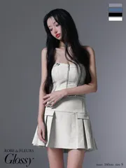 ホワイト[GL3943-B-2506]XSサイズあり【Glossy/グロッシー】センタージップ/ ベルト/ セットアップ/ プリーツ/ フレア/ ミニドレス/ キャバドレス