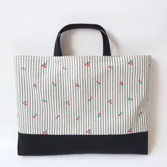 ハンドメイド リバーシブル さくらんぼ × 水玉 レッスンバッグ 手提げかばん トートバッグ 絵本バッグ レッスンバック 手提げバッグ 図書バッグ 図書バック サブバッグ サブバック トートバック 入園 入学 ストライプ モノトーン シンプル ドット 女の子