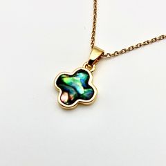 アバロンシェル ネックレス　クローバー