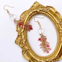 【魔除け・浄化】大粒ファセット水晶とアゲートのじゃらじゃらピアス（ピンク）