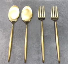 【アウトレット品】Cutipol クチポール MOON マットゴールド グルメ スプーンフォーク 4点セット