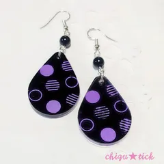 モダンなしずく形ピアス 全４色★大きめピアス★オニキス★ドット柄 大人可愛い