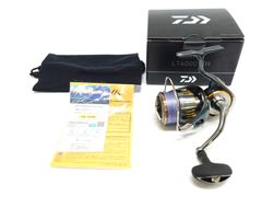 【未使用】 ダイワ 23 エアリティ LT4000-XH スピニングリール サーフ ジギング ハマチ ヒラメ シーバス マゴチ