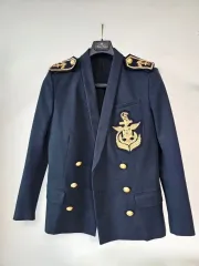 2025年最新】BALMAIN テーラードジャケットの人気アイテム