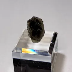 内モンゴル産ヘデンバーガイトインクォーツ 【一点物】 原石 鉱物 天然石 パワーストーン (No.1653)