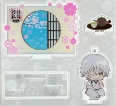 【中古】キーホルダー 鶴丸国永 背景付きスタンドアクリルキーホルダー 「特 刀剣乱舞-花丸- ～雪月華～」