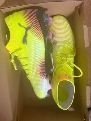 PUMA(プーマ) フューチャー 8 ウルトラ・アルティメット FG 285 サッカーシューズ