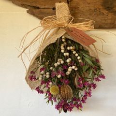 季節の贈り物　気まぐれスワッグ　ドライフラワー