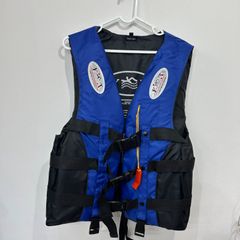 1572◯ ライフジャケット　XL 美品