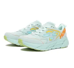 ☆新品☆ ☆本物☆『HOKA ONE ONE』スニーカー