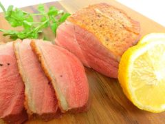 マグレカナール 約300-400g 鴨ロース ステーキカット 鴨肉 大きめサイズ・マグレカナール・