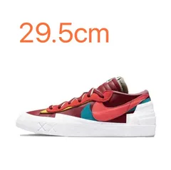 ナイキ　サカイ　KAWS × sacai × Nike Blazer Low